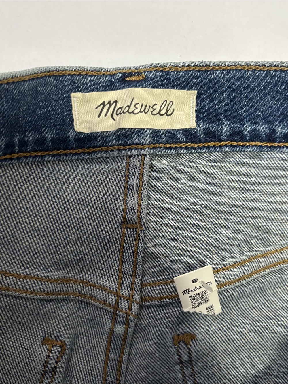 Madewell The Mom Jean Size 27 Tall Super High Waisted Raw Hem - Picture 6 of 14